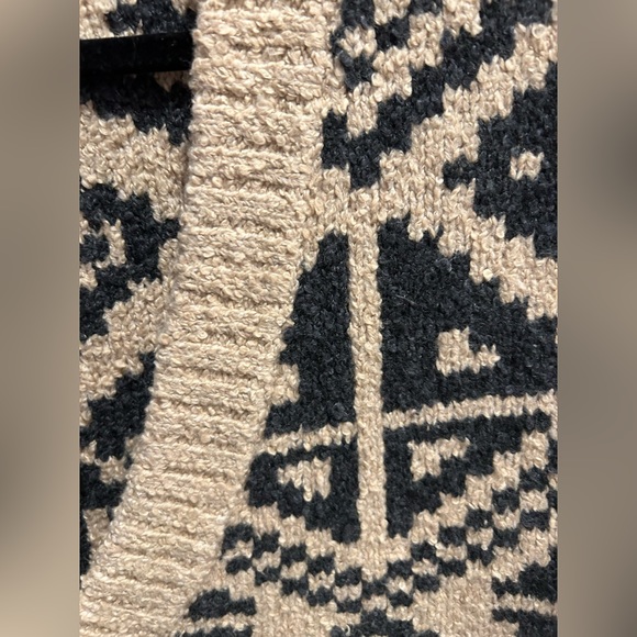 Banana Republic Oversized Sweater vest - Picture 4 of 4